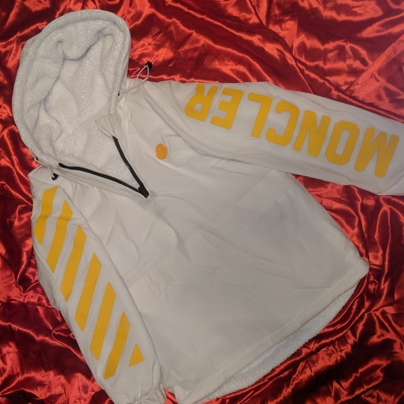 Authentic Moncler reversible jacket - Picture 1 of 4